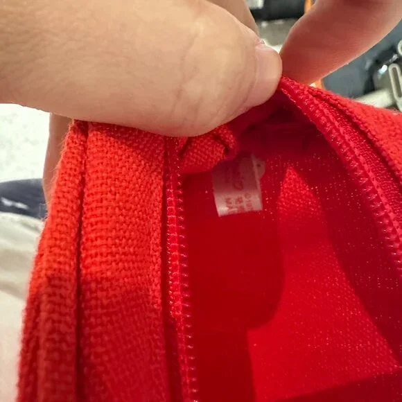 Hello Kitty Sanrio 2000s Red Kitty Crossbody Purse Bag RARE Vintage Kitty - Picture 7 of 7